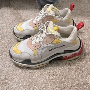 Balenciaga triple s sneakers 41